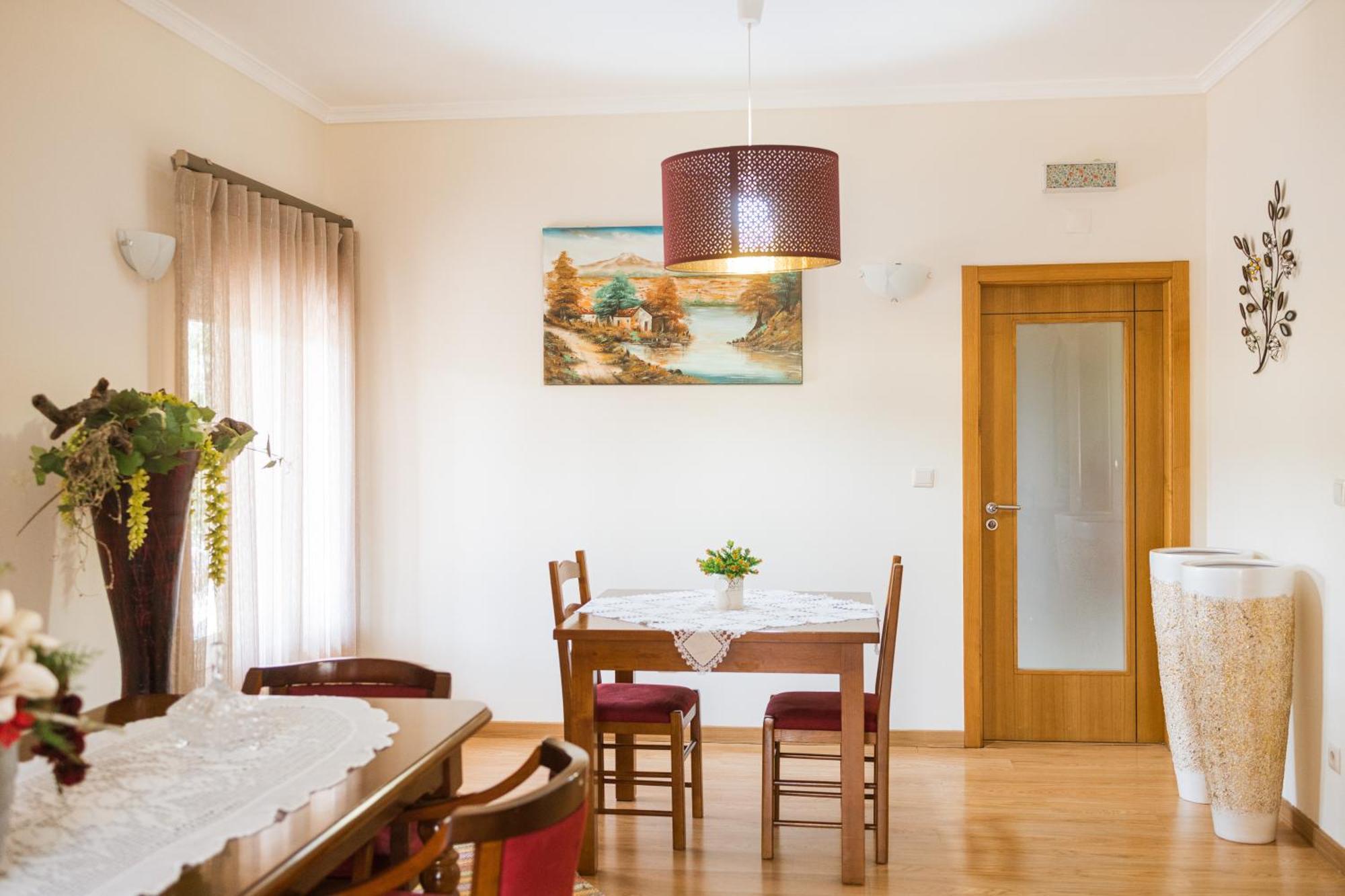 Olhares Do Douro Guest House Torre De Moncorvo Bagian luar foto
