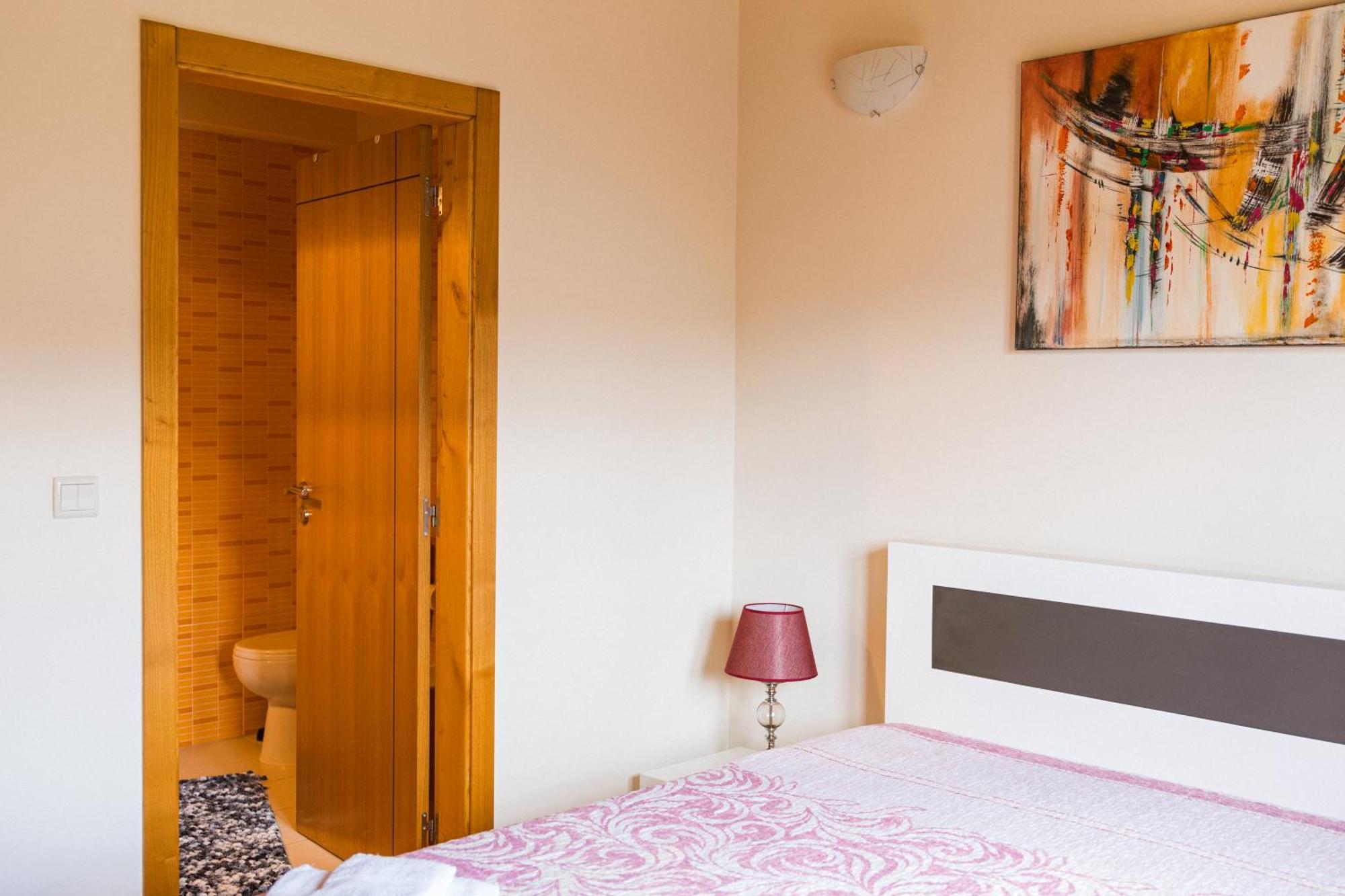Olhares Do Douro Guest House Torre De Moncorvo Bagian luar foto